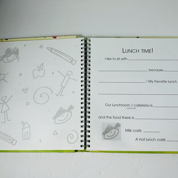 My Second Grade Year Hardcover Spiral Bound School Journal Scrapbook 2002 - Picture 5 of 10